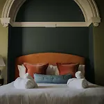 The Pheasant Spacious District Retreat Near Cartmel * 그레인지오버샌즈