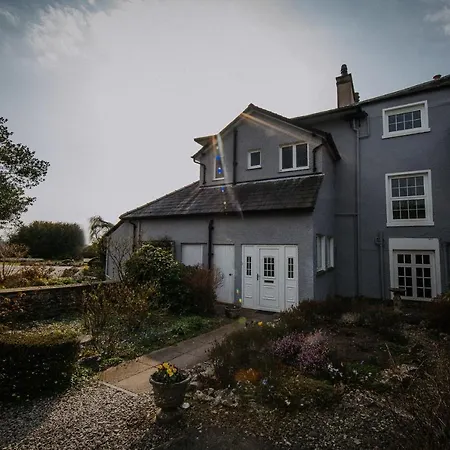 Διαμέρισμα The Pheasant Spacious Georgian With Log Fire And Garden Views Grange-over-Sands