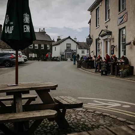 Appartement The Pheasant Spacious Georgian With Log Fire And Garden Views