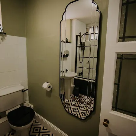 The Pheasant Spacious Georgian With Log Fire And Garden Views * Grange-over-Sands