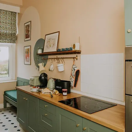 The Pheasant Spacious District Retreat Near Cartmel 아파트 *